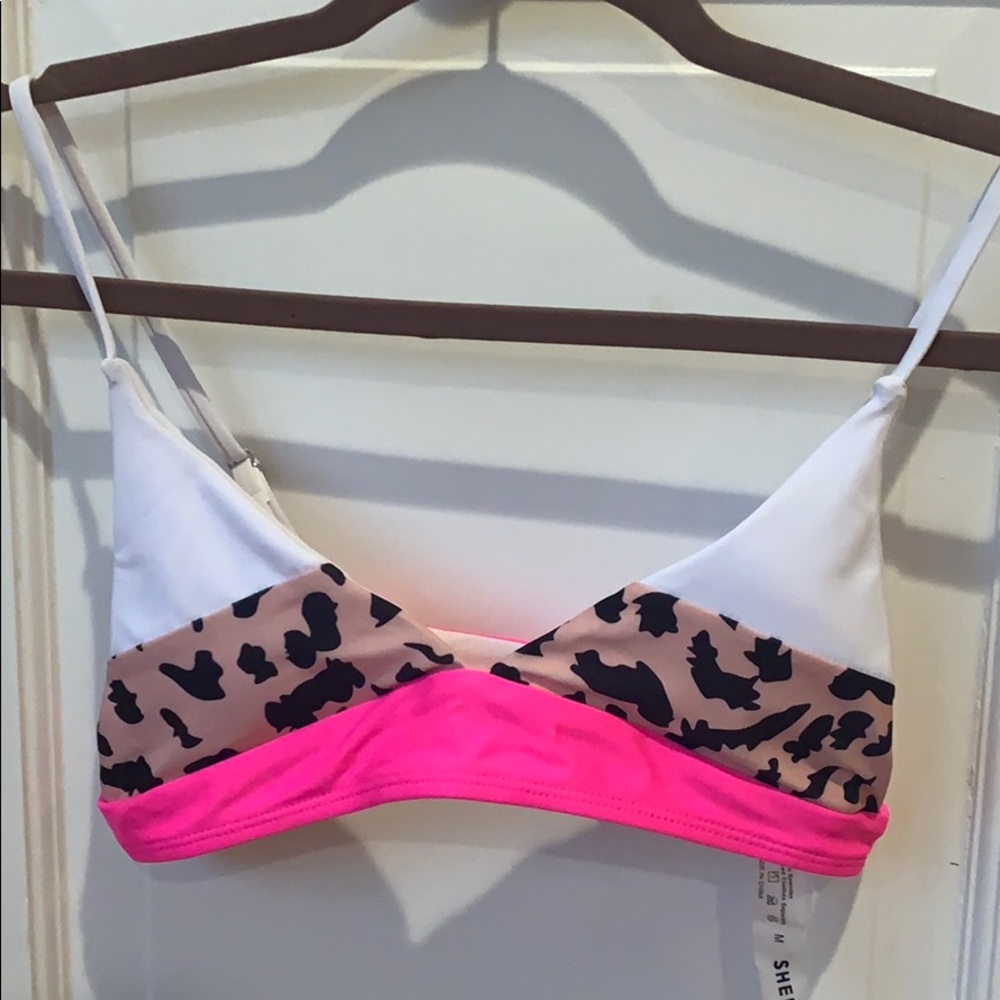 Bikini top(Never Worn)